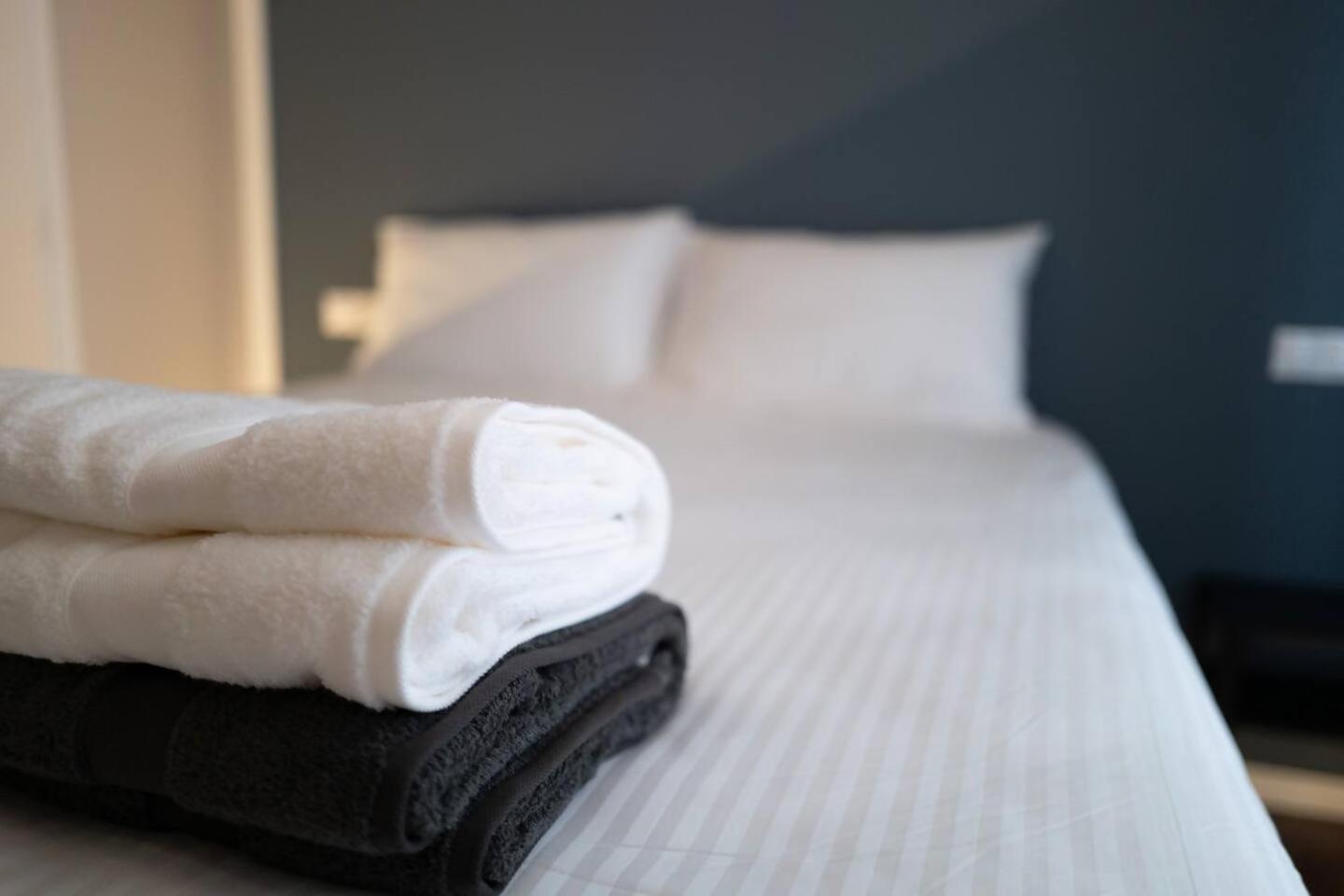 Moderno Piso Centrico Y Equipado Apartment Torrellano Ngoại thất bức ảnh
